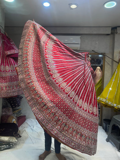 Impresionante lehenga roja