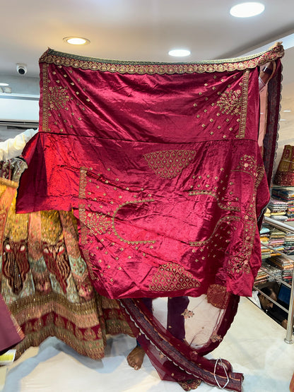 Lehenga nupcial color mostaza dorada