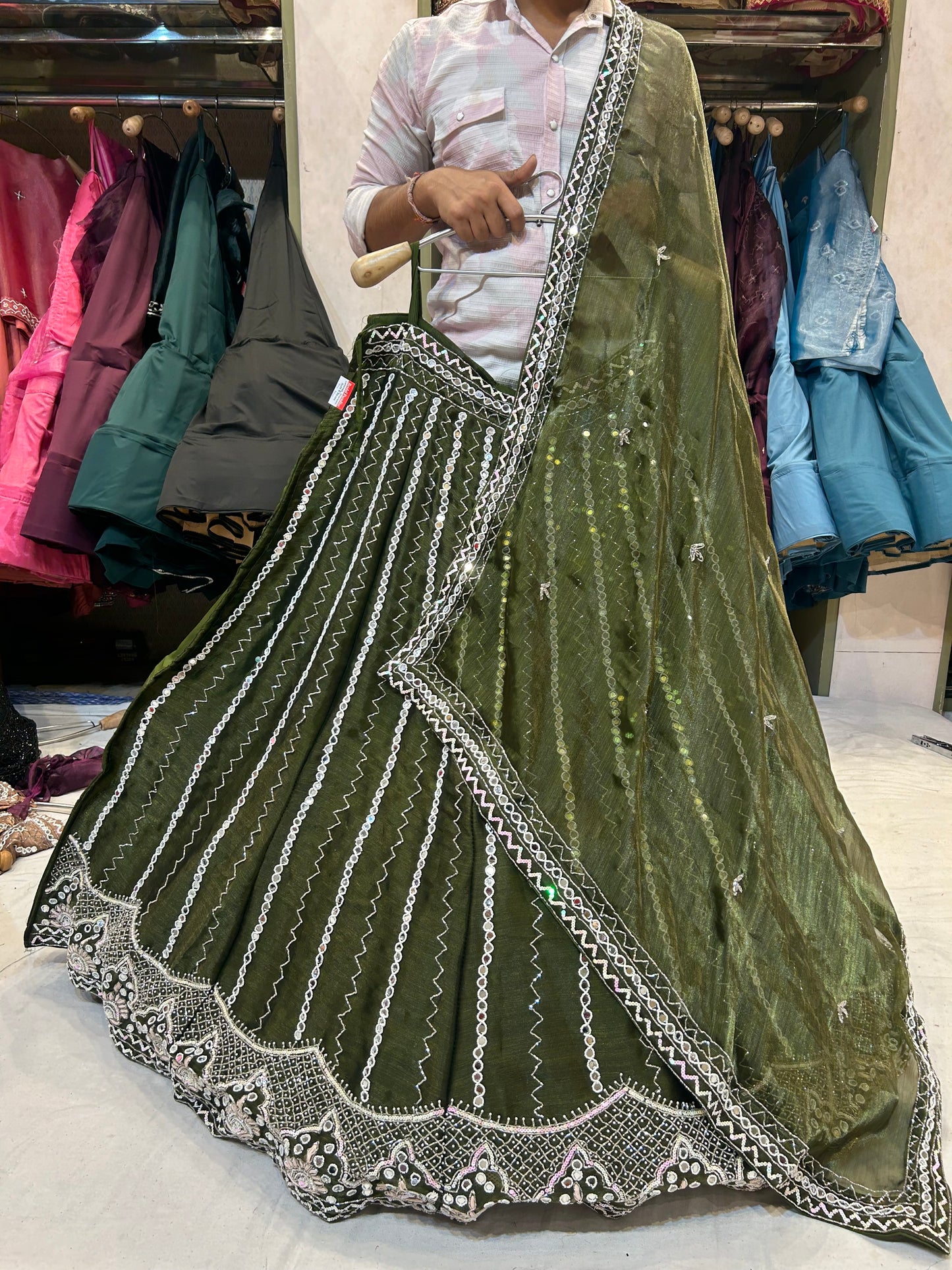 Lehenga verde majestuosa