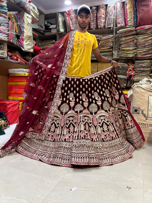 Impresionante lehenga color granate