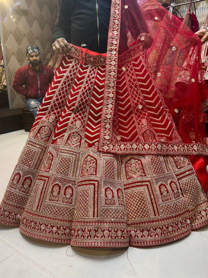 Red heavy bridal Designer Lehenga ❤️