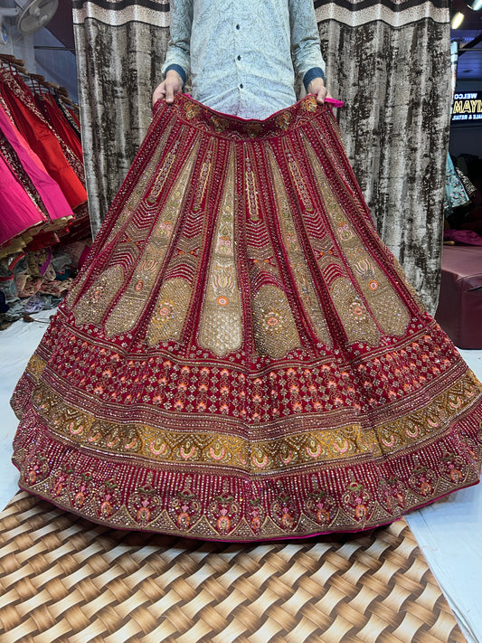 Fabulosa lehenga roja