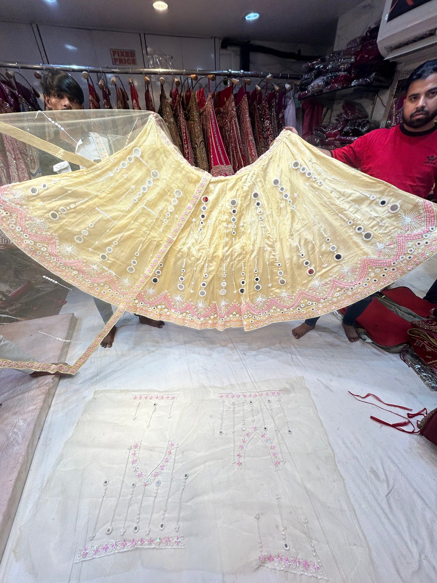 Gorgeous yellow PDP Lehenga 😍