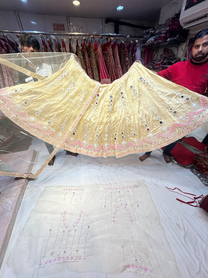 Gorgeous yellow Handwork Lehenga 😍