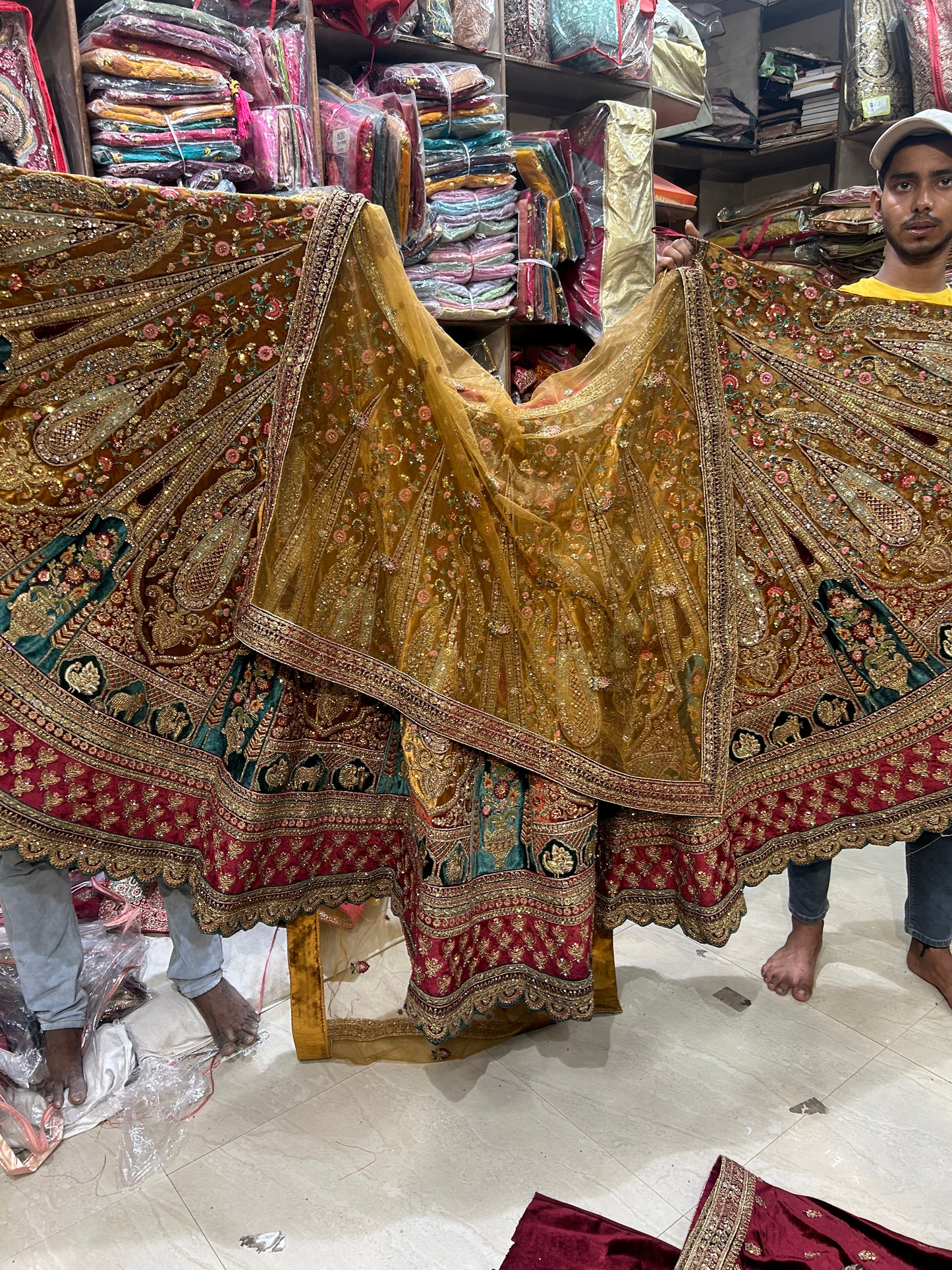 Mostaza Rajwada Doble Dupatta real enorme bengala Lehenga