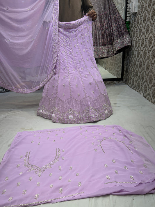 Lehenga morado real