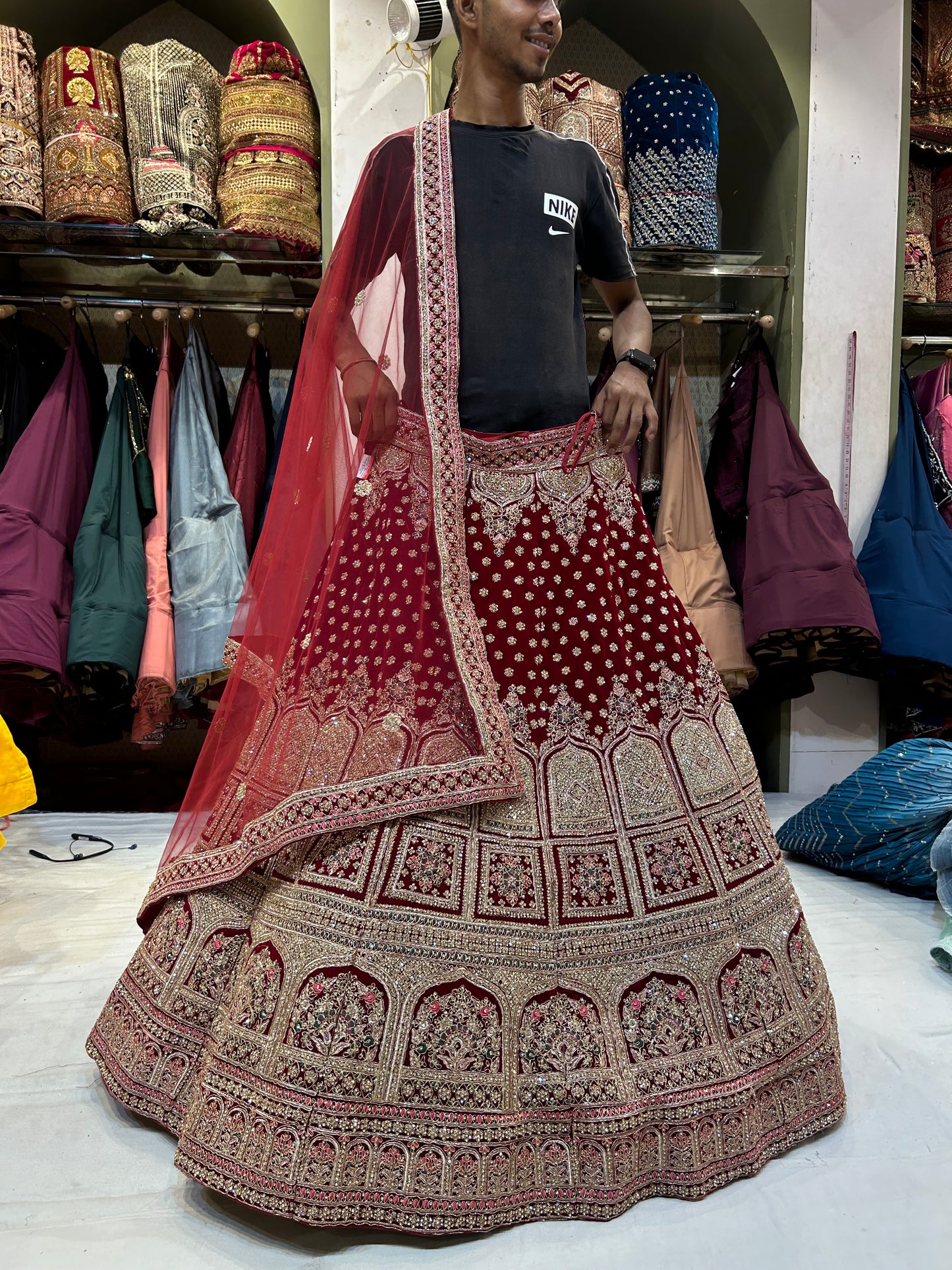 Awesome red bridal Lehenga 🤩