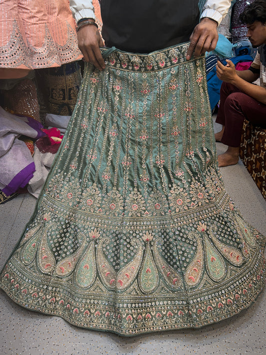 Lehenga de diseñador en color azul cielo ❤️