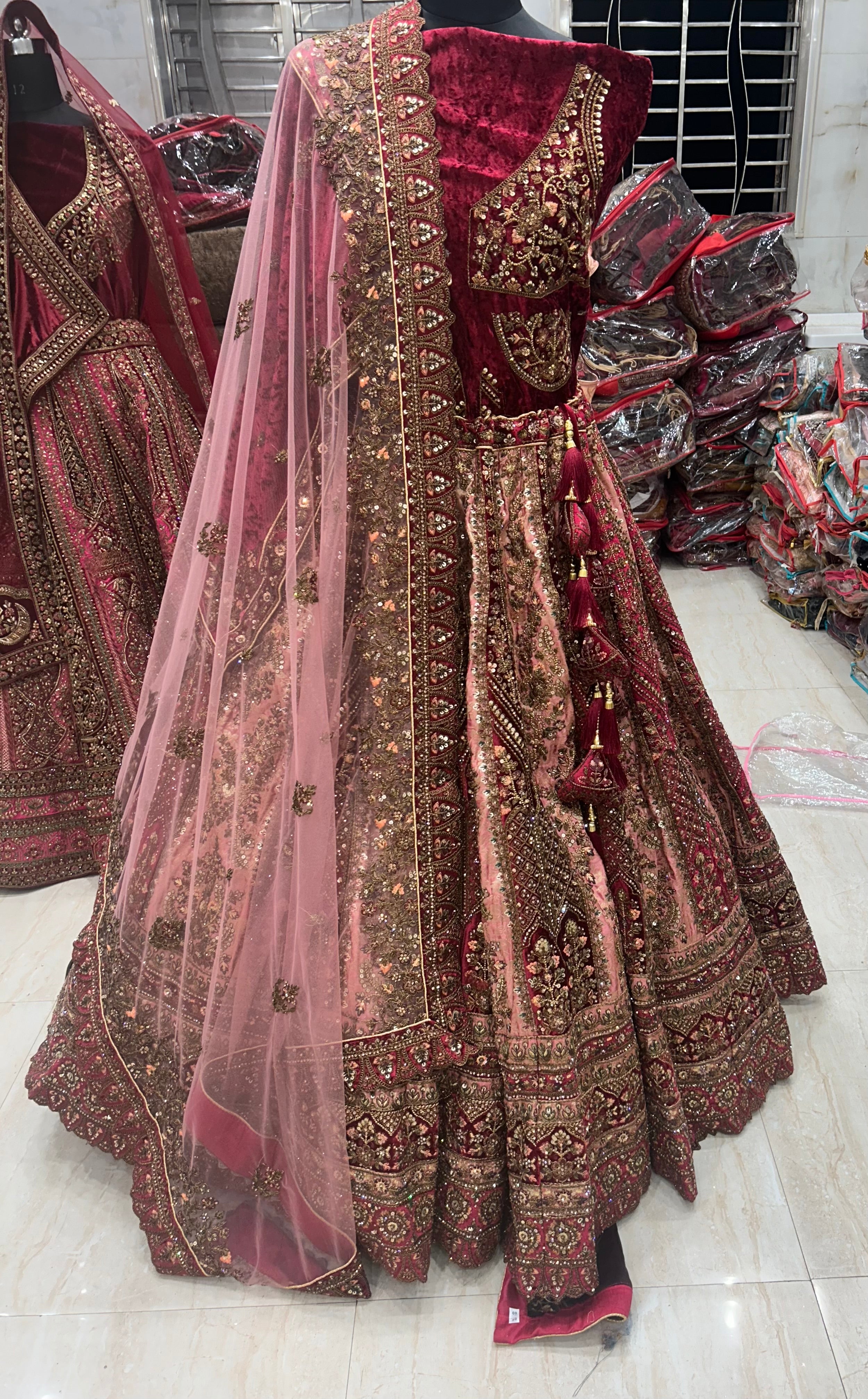 Semi-stitched Jacquard Bridal Lehenga Choli at Rs 20000 in Jaipur | ID:  20892989391