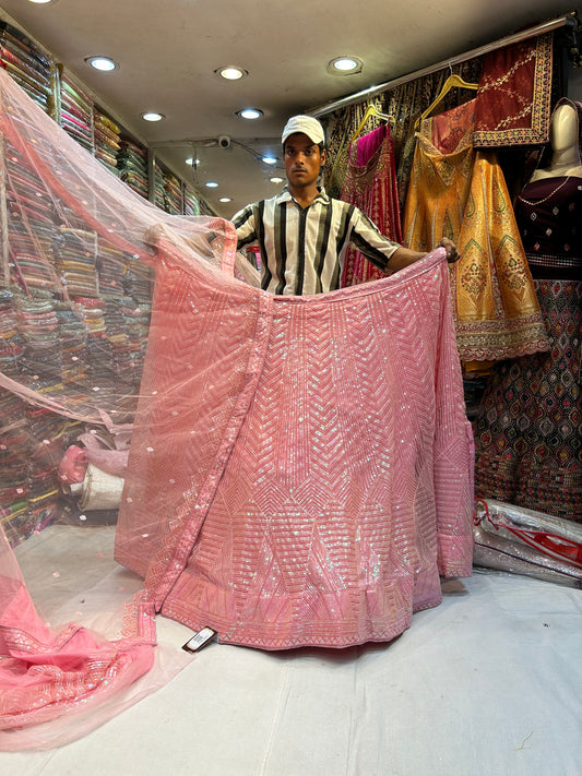 वाह गुलाबी ज़िगज़ैग अनुक्रम lehenga