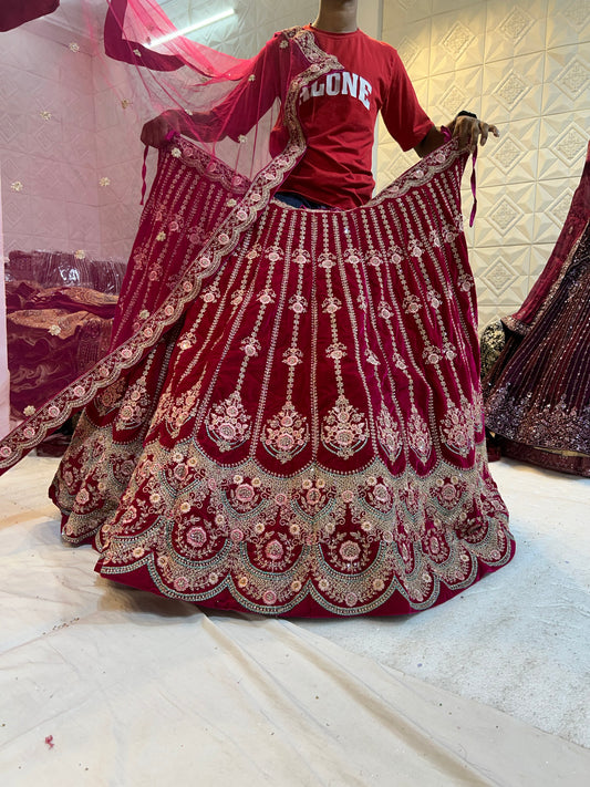 Lehenga roja agradable