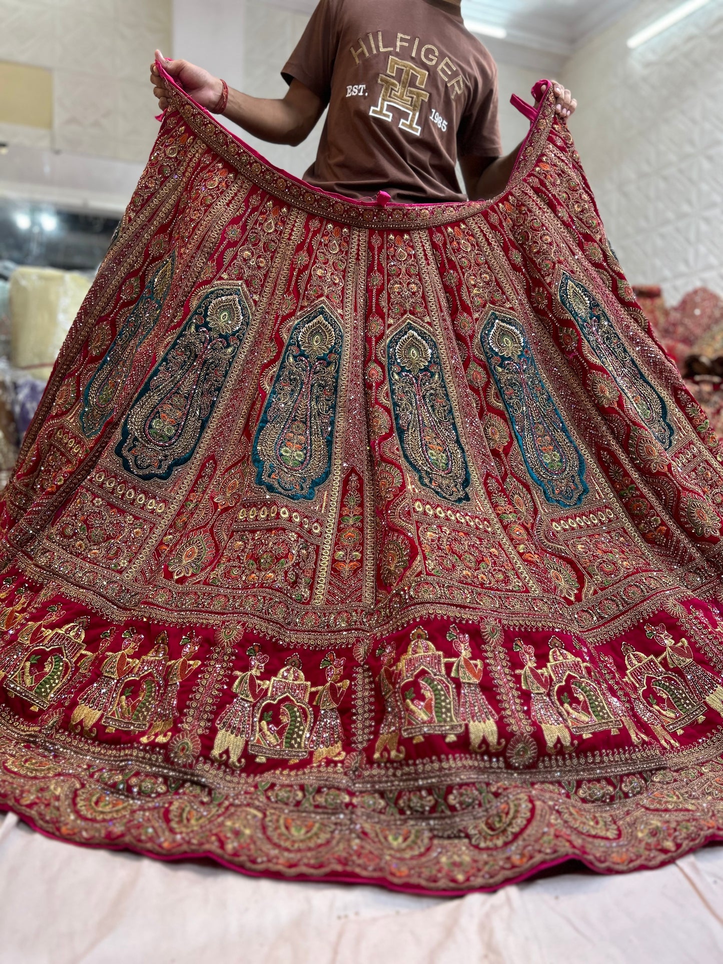 Majestic Hand Work doli barat bridal lehenga