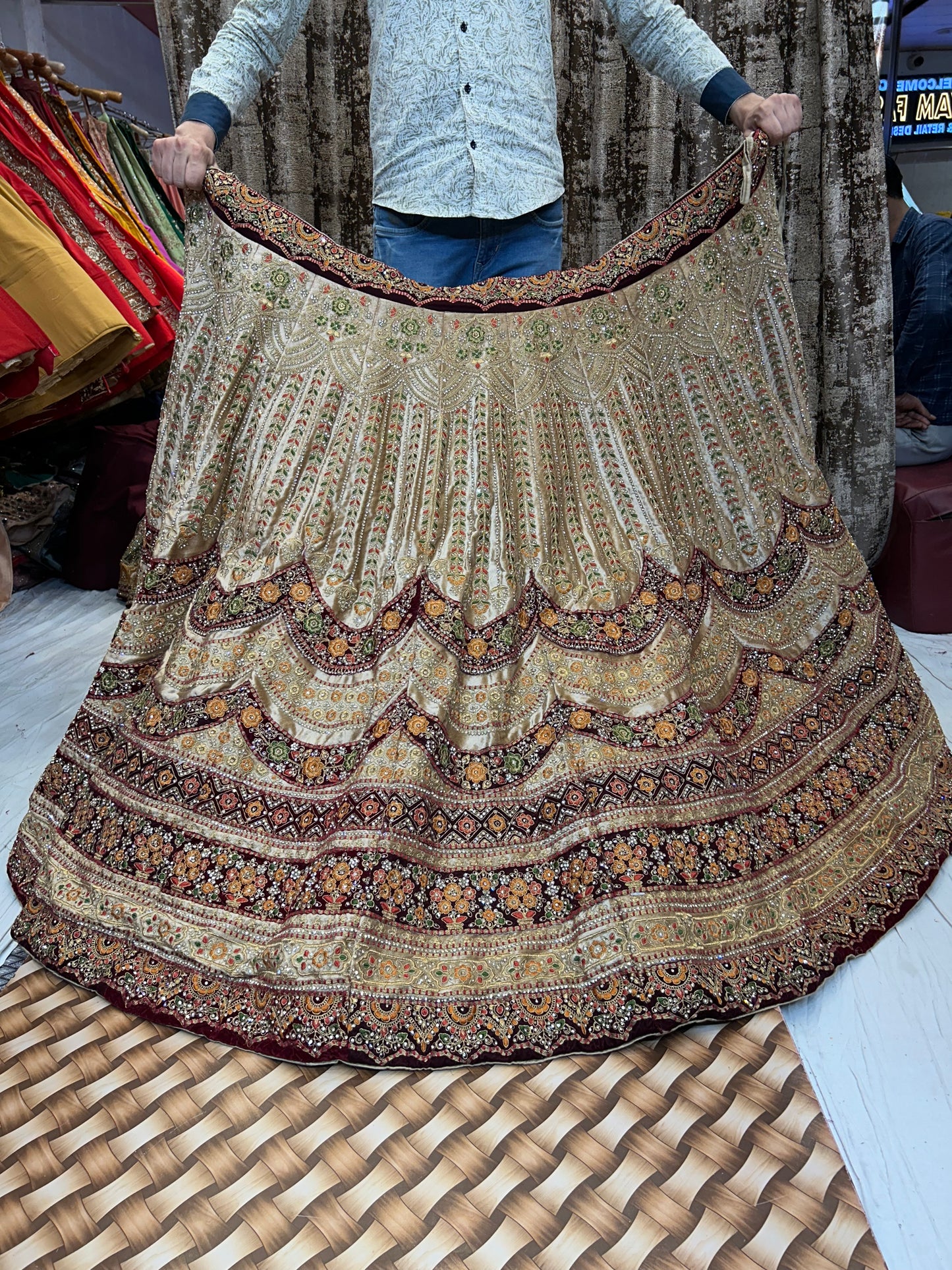 Rajwada musturd Lehenga😍