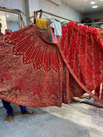 Increíble Lehenga nupcial roja Jhumka