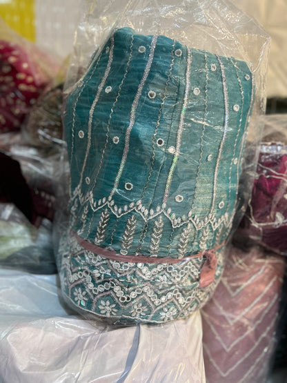 Lehenga con botín azul