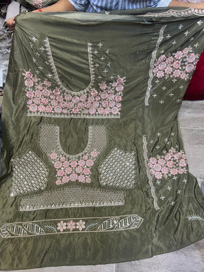 Lehenga verde de diseñador hecha a mano