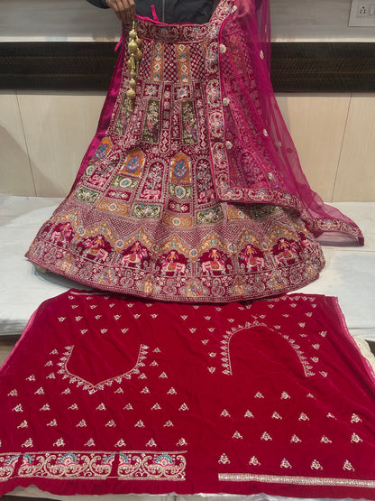 Preciosa lehenga nupcial roja doli barat rajwada