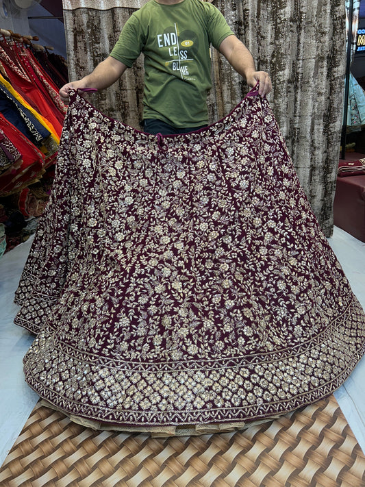 Diseñador granate Lehenga puro trabajo hecho a mano Zardozi dabka