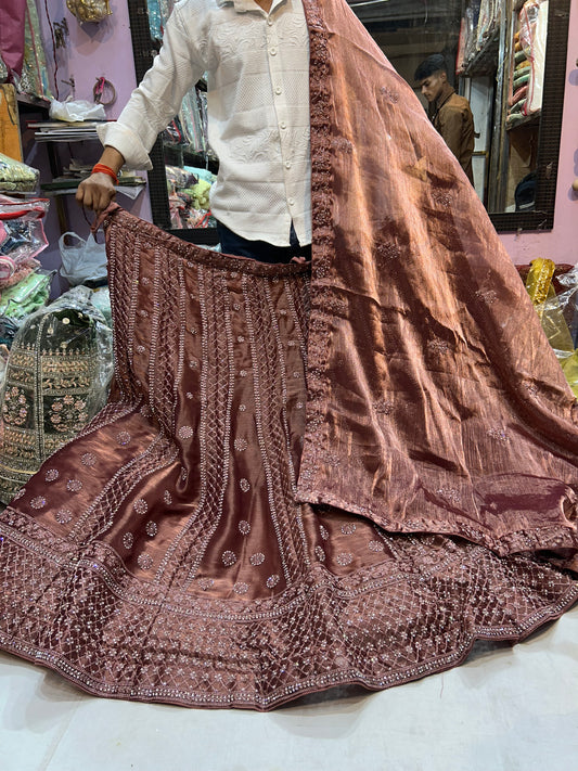 Impresionante lehenga marrón