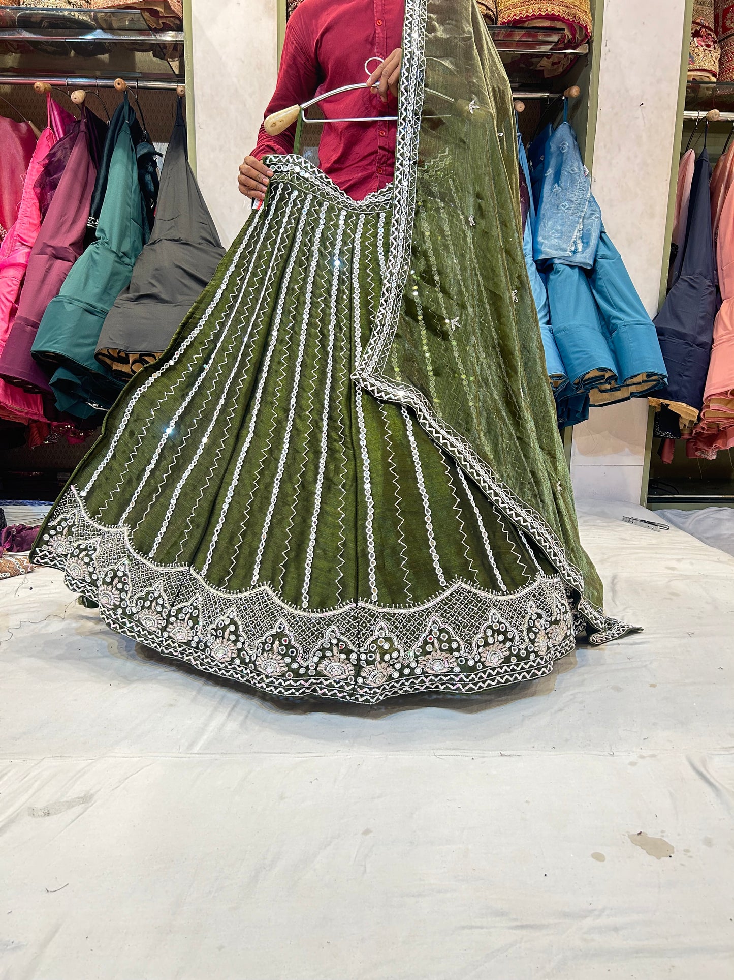 Lehenga verde majestuosa