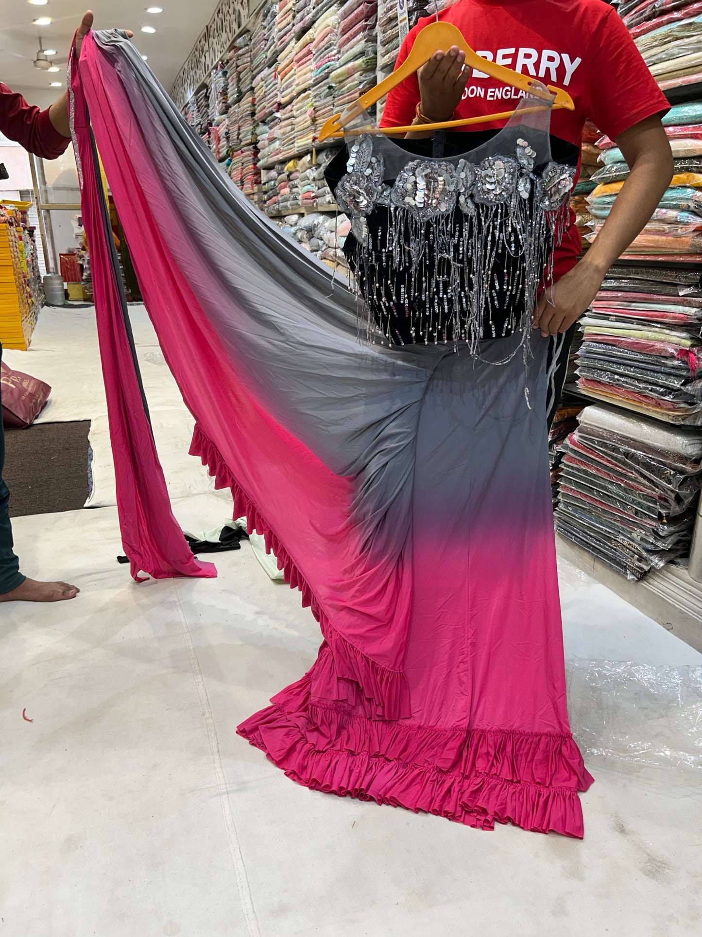 Blogbuster Red and black fancy saree 🥰