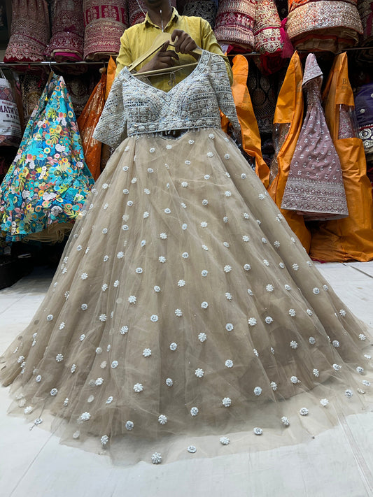 Lehenga amarilla majestuosa