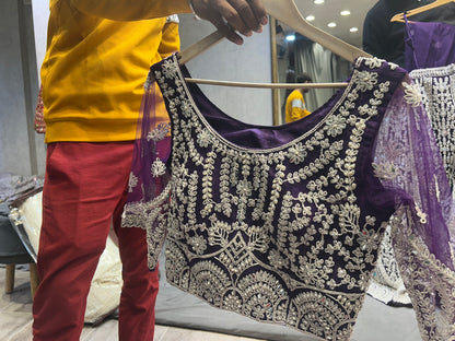 Algo diferente, lehenga lavanda