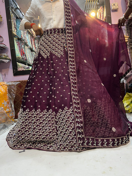 Fabulosa lehenga roja