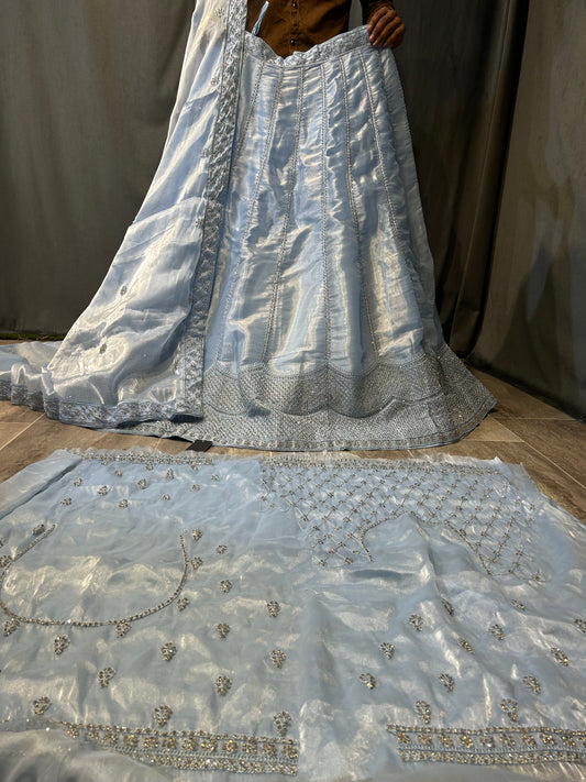 Lehenga azul cielo