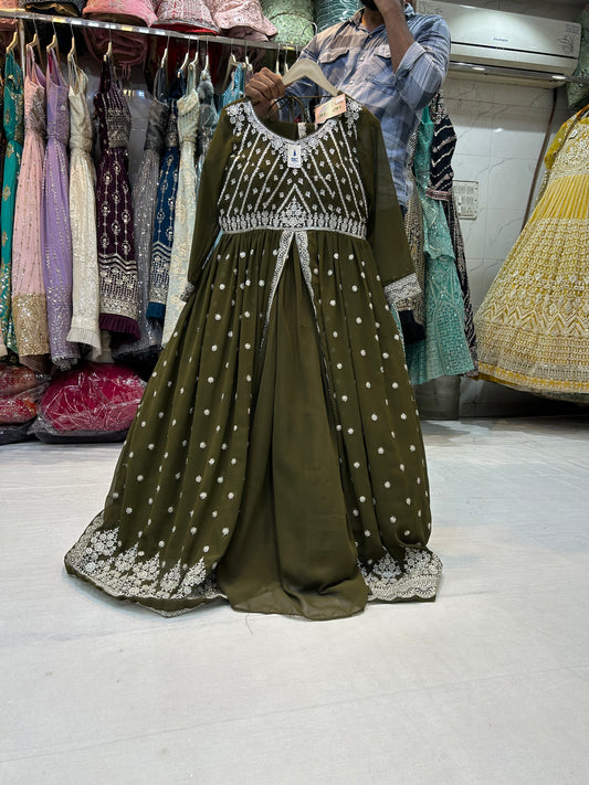 Guau, lehenga verde haldi