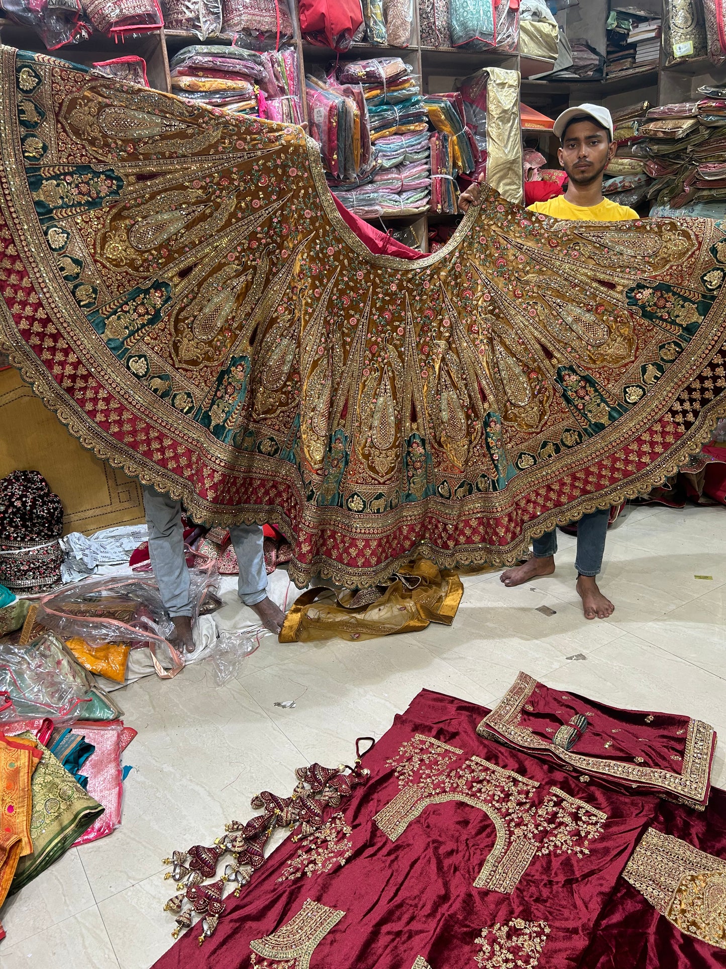 Mostaza Rajwada Doble Dupatta real enorme bengala Lehenga