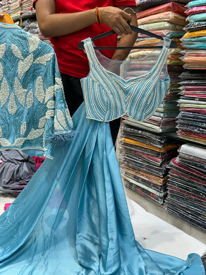 Extraordinary sky- blue fancy saree 🥰