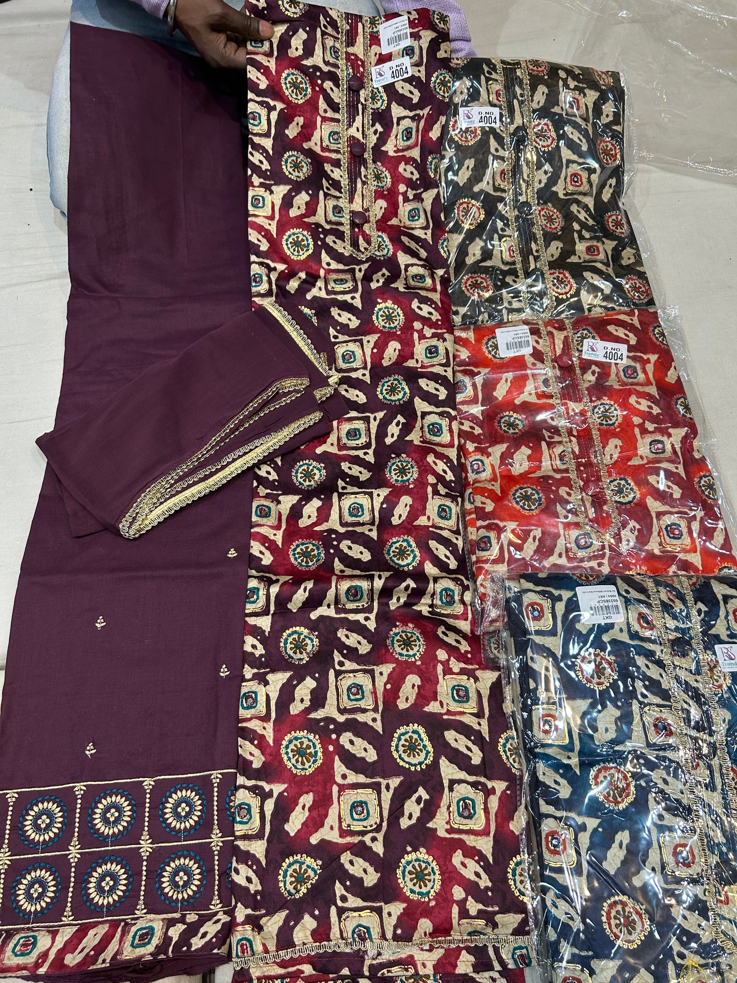 Charming maroon unstitched salwar suit dress material(free size)