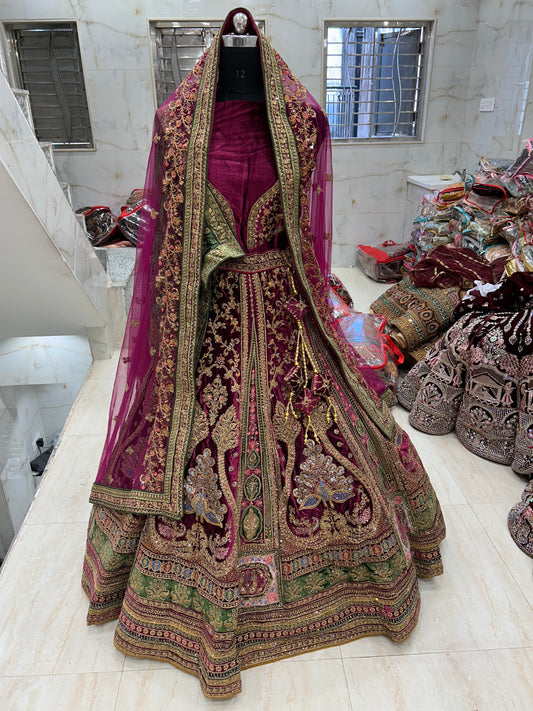 Lehenga con doble dupatta roja Hit