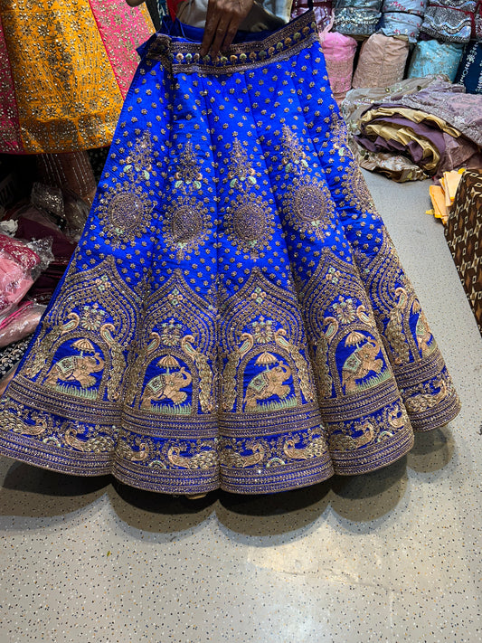 Preciosa lehenga gajraj azul