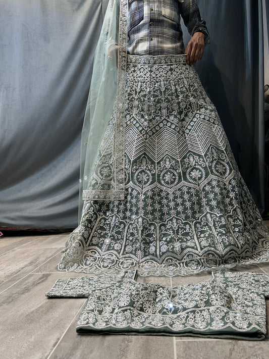 Lehenga verde sorprendente