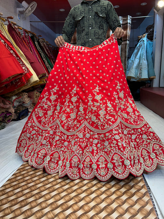 Lehenga rosa y roja de diseñador