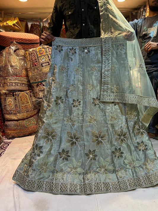 Lehenga azul cielo suparb