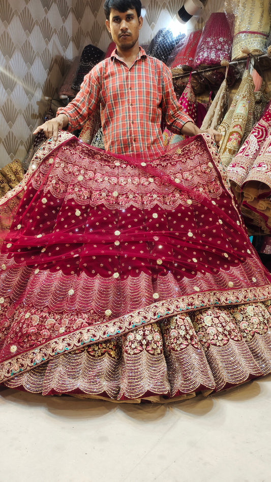 Lehenga color granate