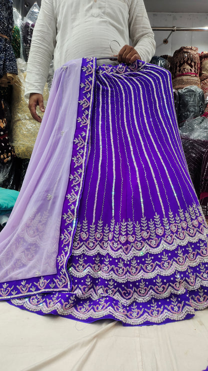 Lehenga de fiesta morada