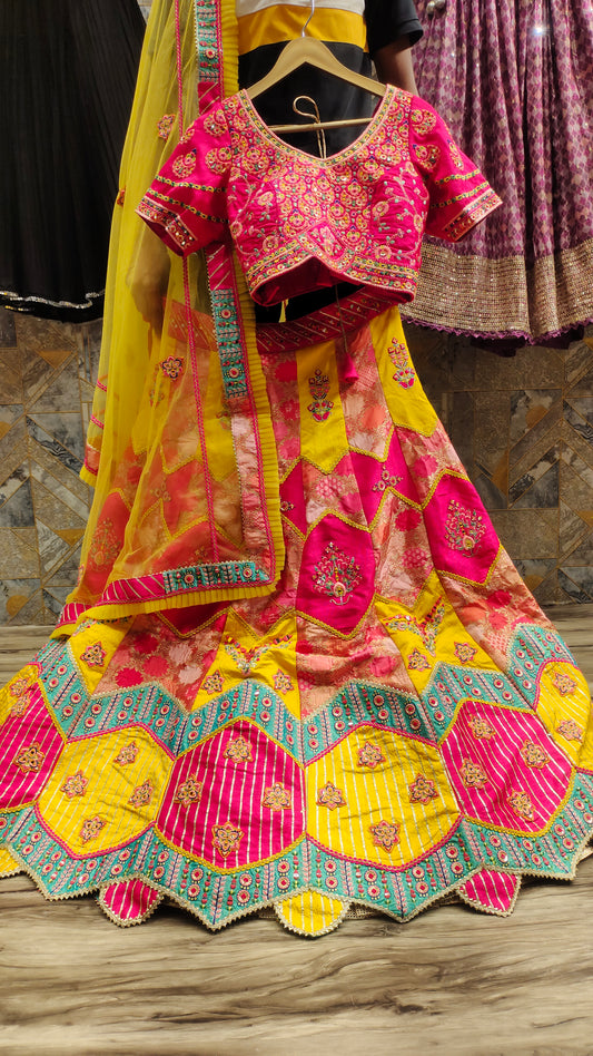 Hermosa LEHENGA multicolor