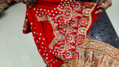 Increíble lehenga nupcial roja pesada