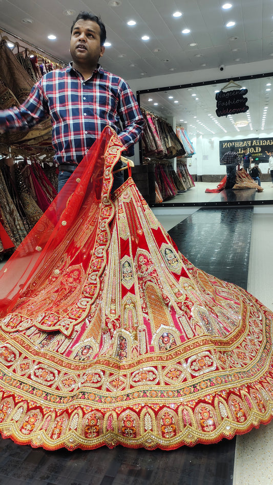 Increíble lehenga nupcial roja pesada