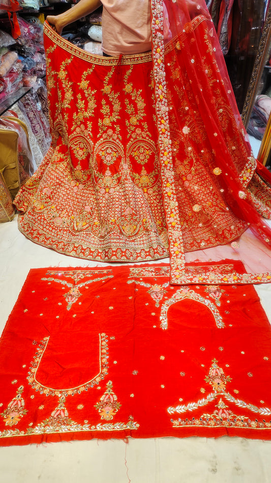 Increíble LEHENGA roja