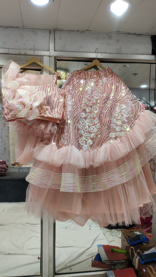 Hermoso vestido rosa bebe