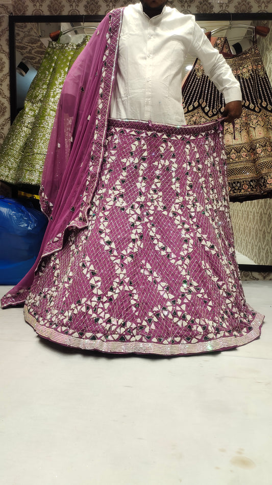 LEHENGA violeta violeta tremenda