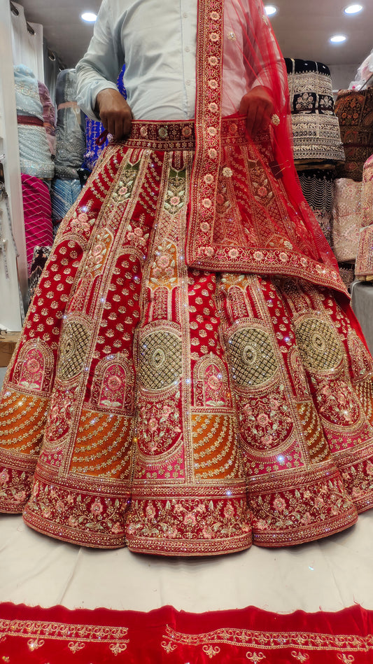 Lehenga con bola Jhalak Dikhlaja