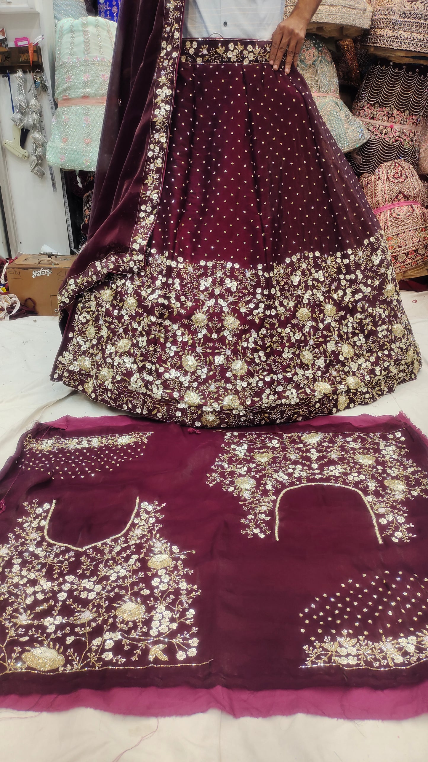 Heavy border Blouse Maroon Lehenga