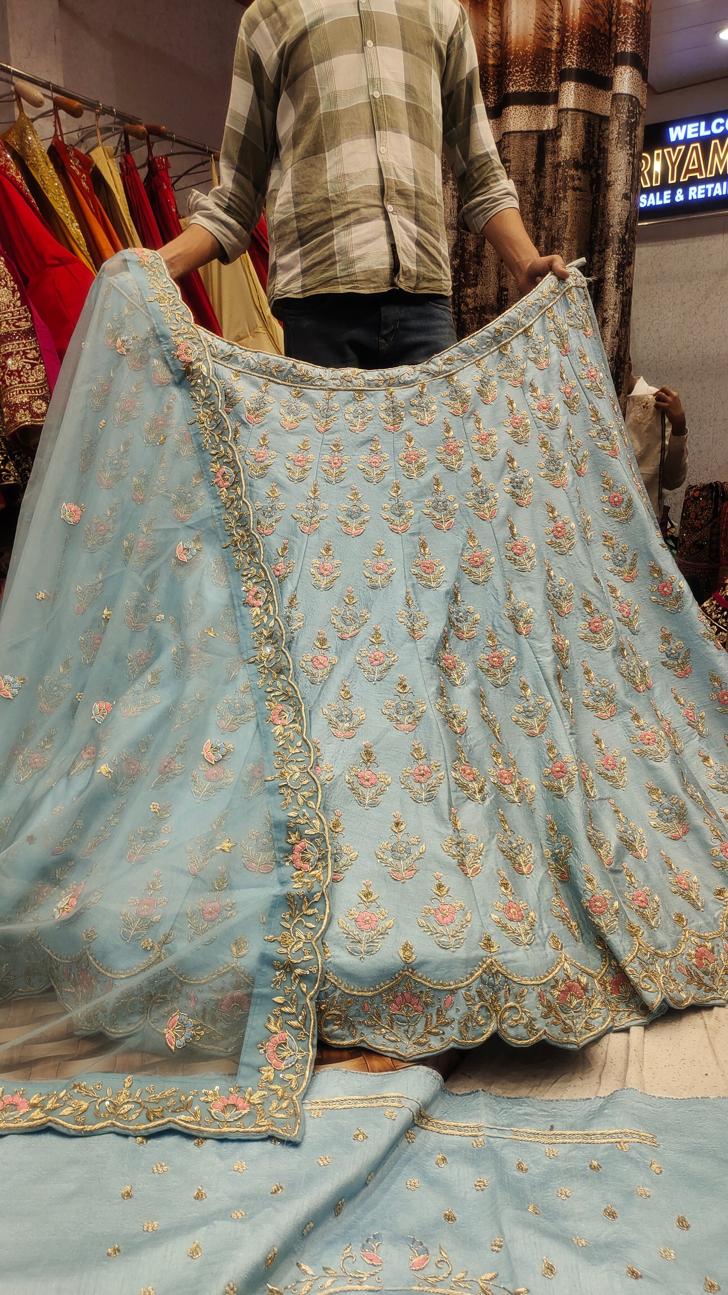 Designer LEHENGA