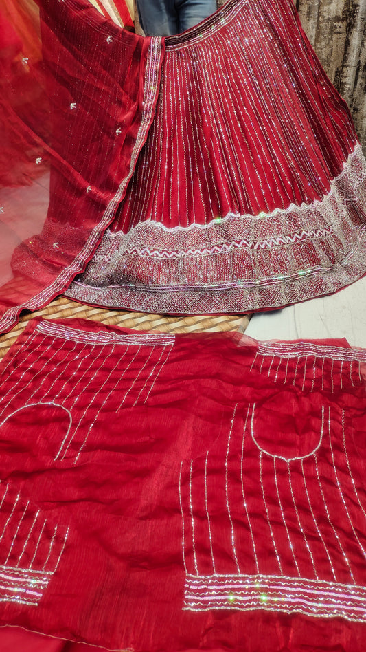 LEHENGA de fiesta con estampado rojo rodante